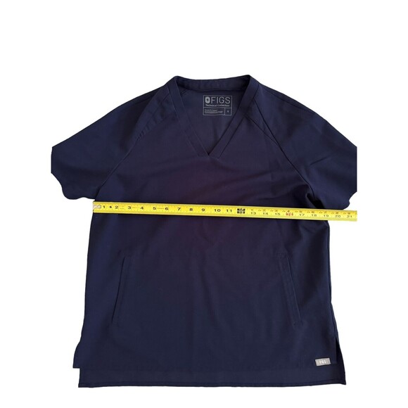 Figs‎ Dark Blue Kangaroo Pocket Scrub Top Size Small W19SW1011 - Picture 4 of 7